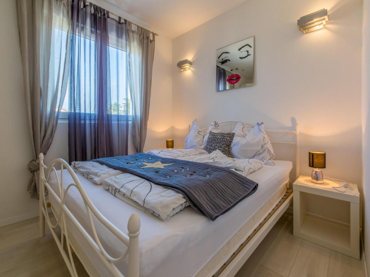 נובי ווינודולסקי Apartments Lavarin מראה חיצוני תמונה